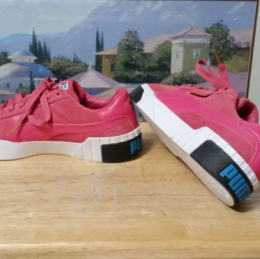 👟👟Puma Cali👩women 6.5,Bright Pink.💝 Get Your Feet In These Shoes.👟🎒 - Picture 14 of 16